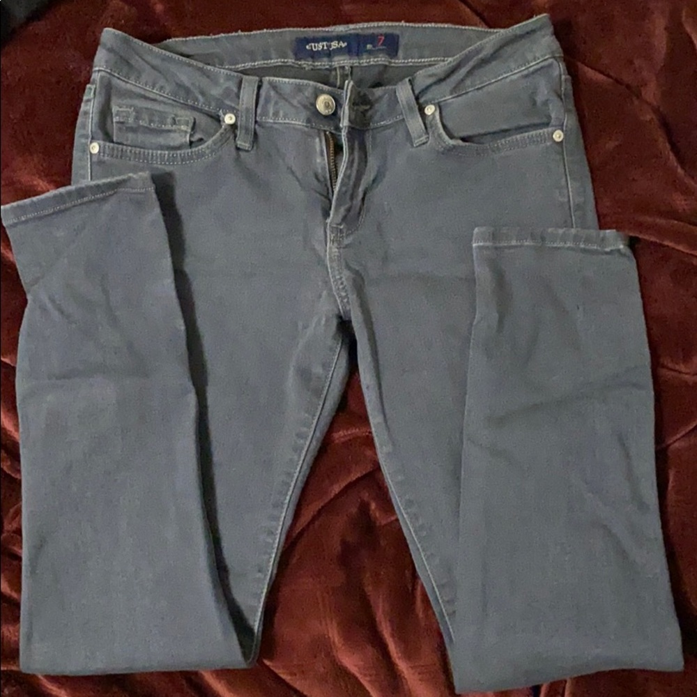 Skinny jeans